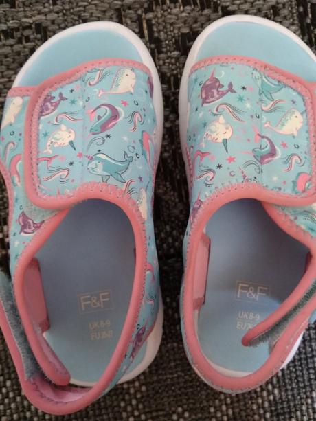 Sandále,sandalky, f&f,26