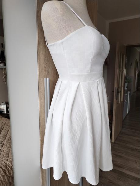 Něžné romantické šaty xs 34, xs