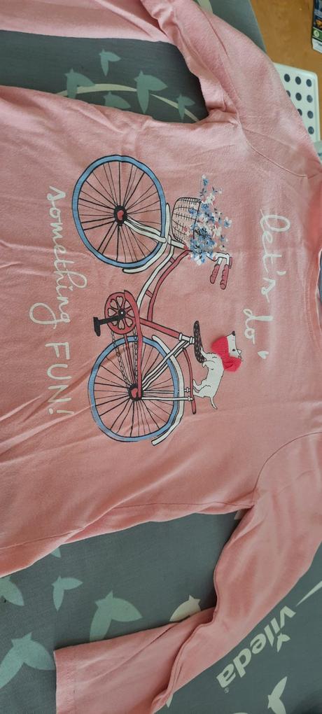 2x dívčí tričko značky girls, vel. 122., 122