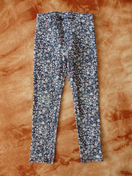 Tregíny s kytičkami, h&m,134