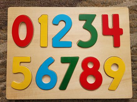 Dřevěná vkládačka čísla, číslice, 