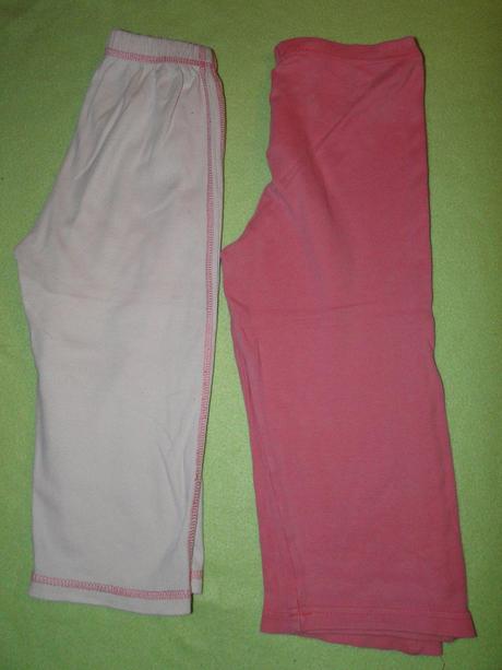 7ks v.92 2x menžestrové šaty, svetr, punčocháče, 86–98