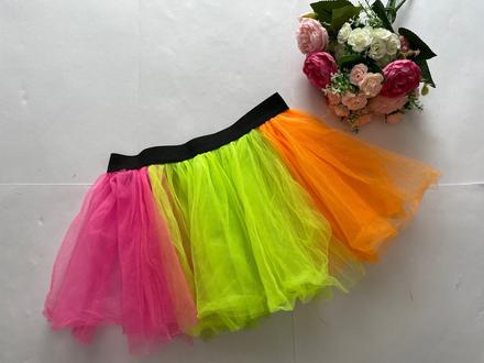 An6/ sukně barevná tylová,