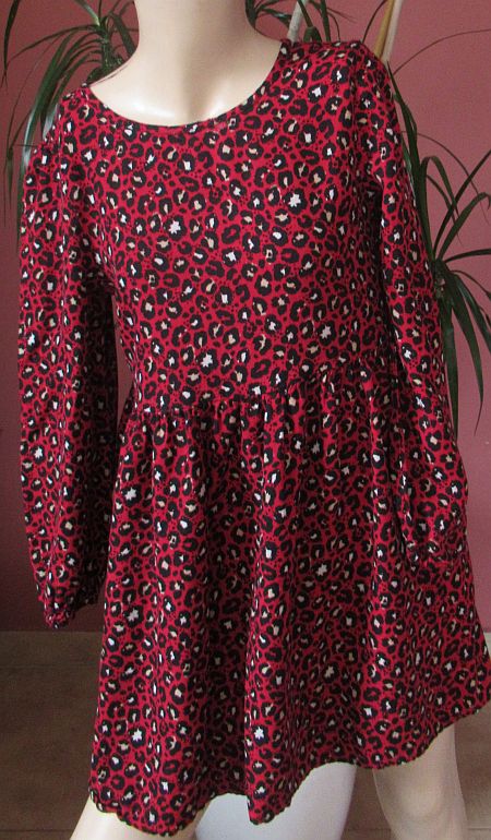 Dívčí šaty se 3/4 rukávy, 134