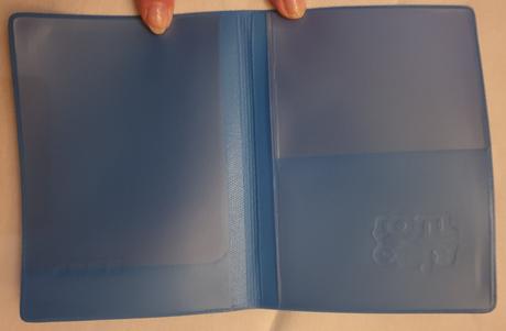 Pouzdro na cestovní pas,