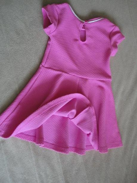 V top stavu šaty young dimension, vel. 1,5-2 roky, young dimension,92