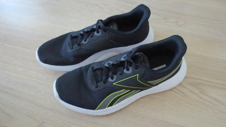 Boty, tenisky na běh nebo tělocvik, reebok,41