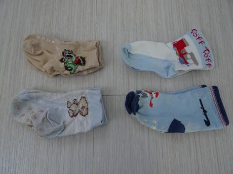 4x chlapecké ponožky vel. 0-3 m, 62