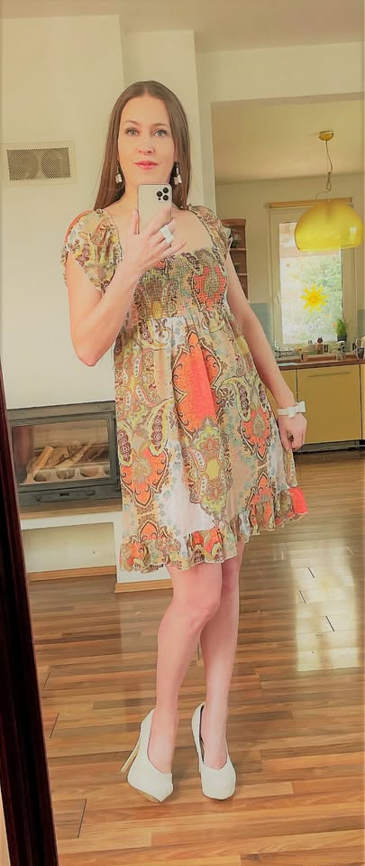 Ornament šifon šatičky, vel m i méně, okay, okay,m