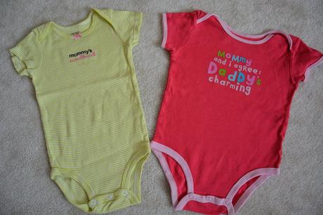 Body s nápisy na 12m, carter's,80