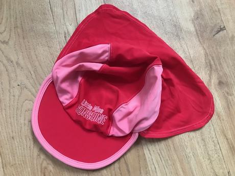 Plážová čepice, kšiltovka, marks & spencer,110