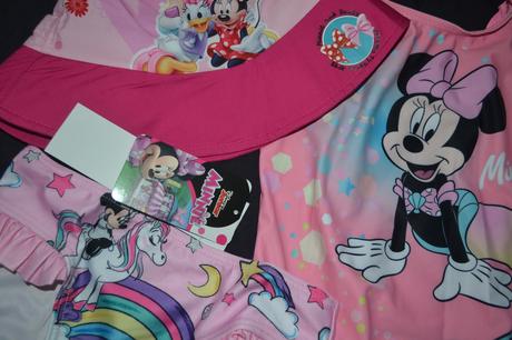 2x plavky,klobouk 128/134, disney,128 / 134