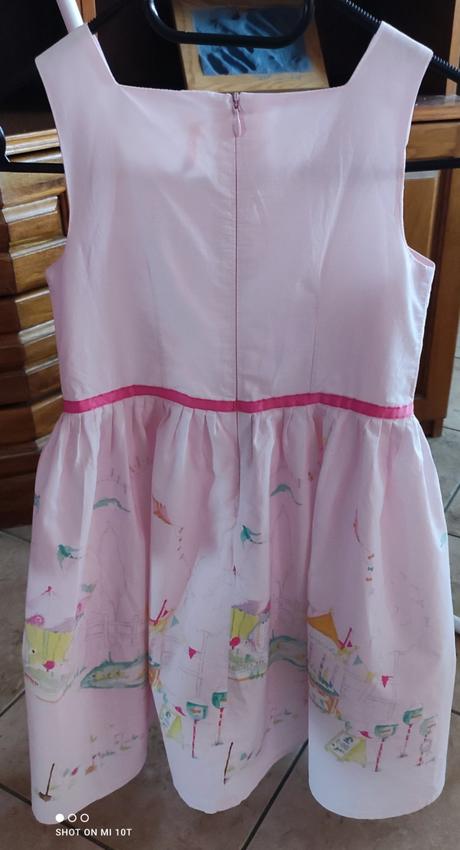 Sváteční šaty, next,122