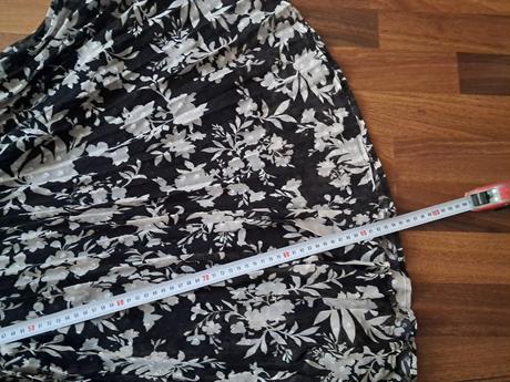 Šatičky se skladanou sukni, reserved,l