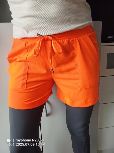Šortky neon zn."janina" vel."s" i větší, s