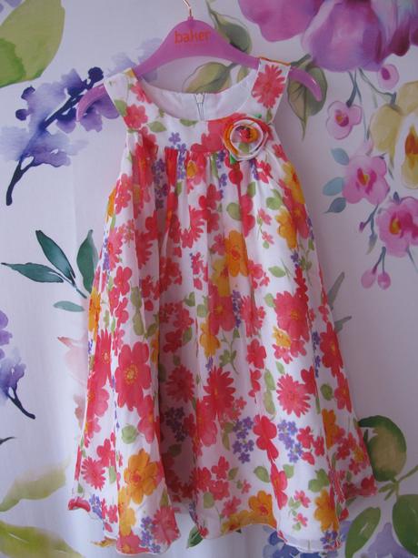 Luxusní květované letní šaty american princess, 104