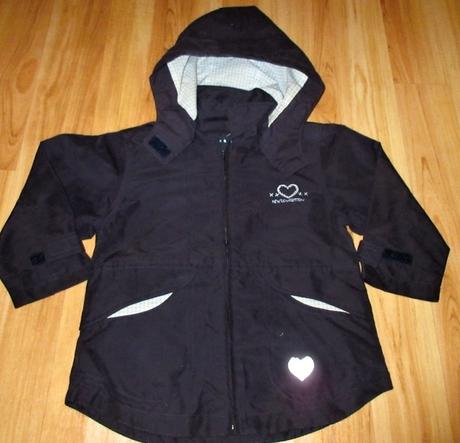 Přechodová bunda, 98