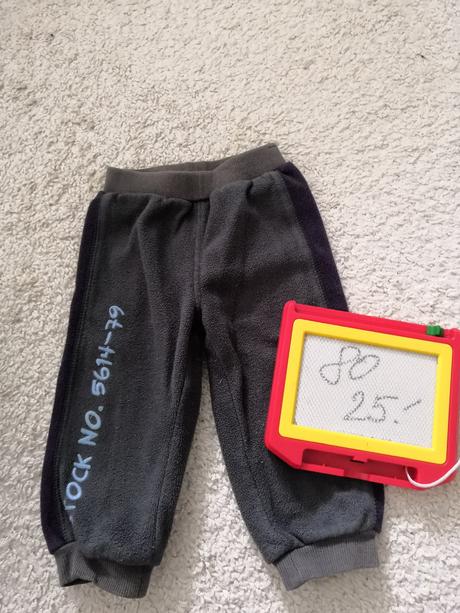 Tepláčky (5ks), 62