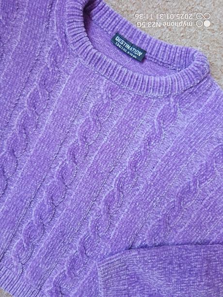 Svetr crop-top zn."destination" vel."134-140", 140