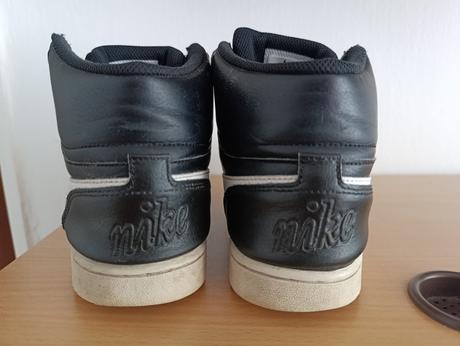 Černé kotníkové boty nike vel. 39/40, nike,39