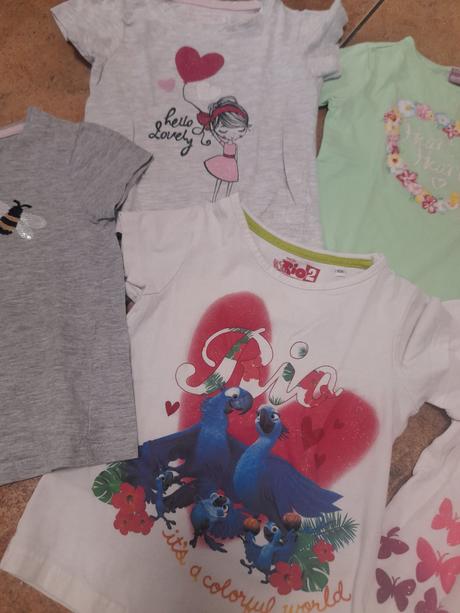 Trička , vel 104, 104