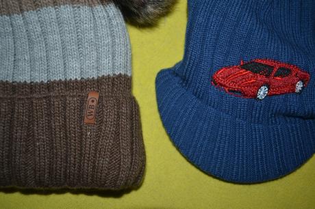 2x zimní čepice ,v.86-116, 86 - 116