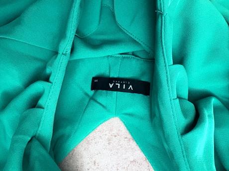 Šaty  xs v zelené barvě od vila, xs