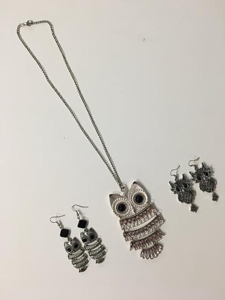 Bižuterie - soví sada náušnic a náhrdelník, 