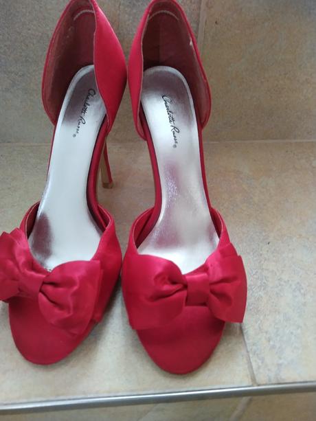 Červené strevicky, 40