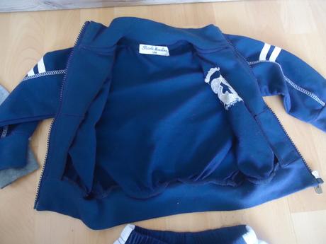 2 teplákové soupravy, 86