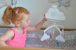Fisher-Price Kolotoč a usínáček Calming Clouds