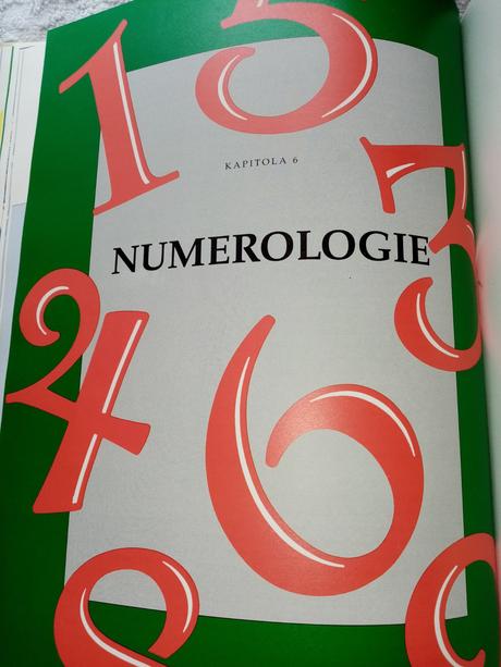 Kniha - věštění osudu,