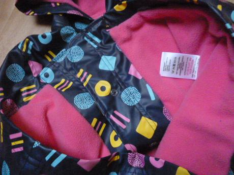 Písmenková bunda do deště 3-4, 104