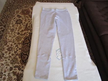 Pěkné sv. šedé oteplené legíny, vel. 152, iu, 152