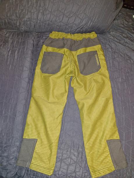Letní zelené kalhoty zn. grace vel. 104, grace,104