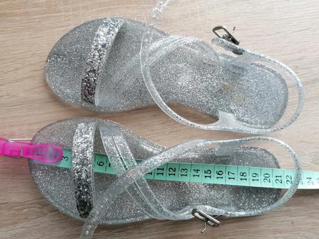 Stříbrné sandálky vel 33, f&f,33
