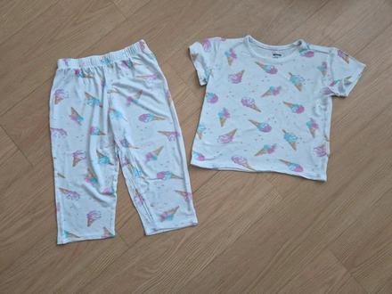 Letní pyžamo, vel. 104, sinsay,104