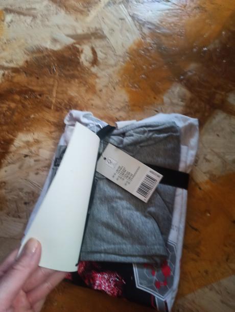 Džíny a souprava, 104–116