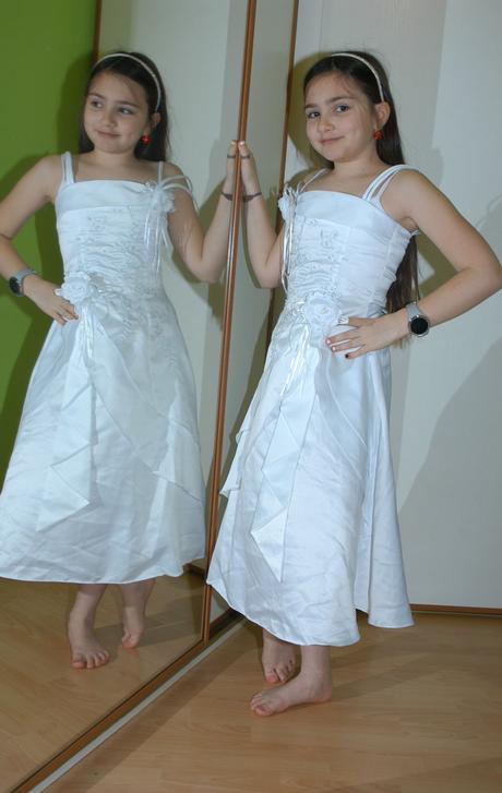 Společenské šaty družička, první svaté přijímání, 128