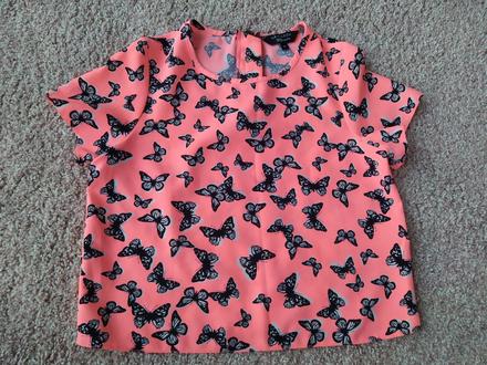 Růžový crop top, 146