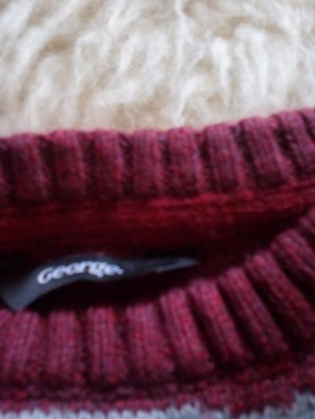 Svetr s mývalem zn.george,vel.80/86, george,80