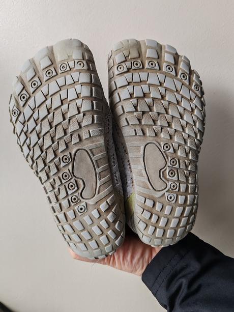 Barefoot tenisky svítící, 28