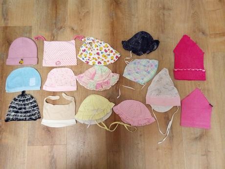 15 x čepice, vel cca 80- 92, 86