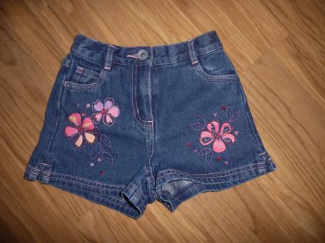 Kraťasy next na 2-3r- vel.98, next,98