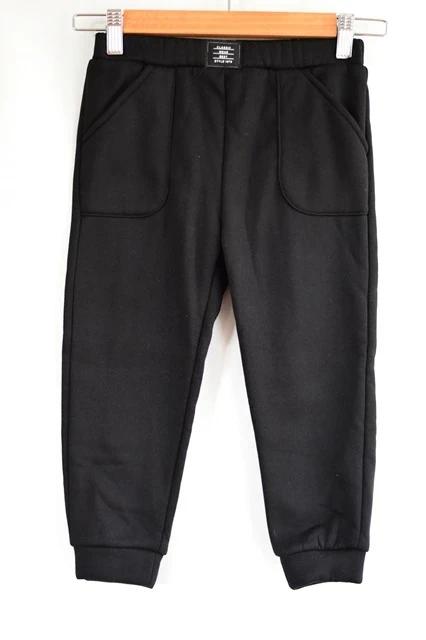 Tepláky vel. 4 roky, 104