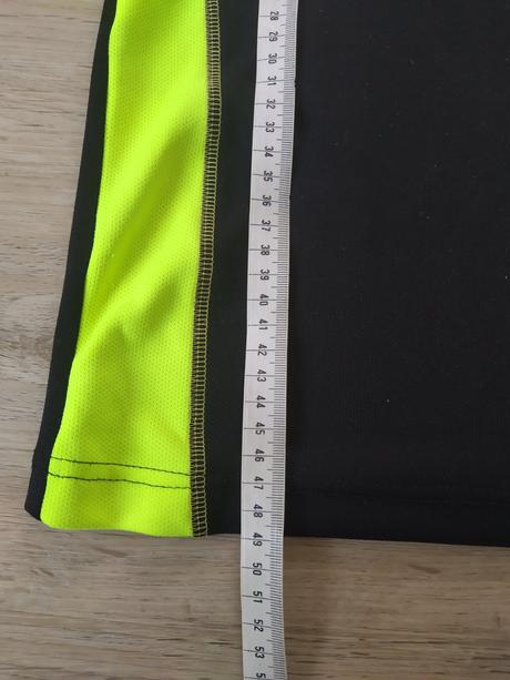 Žlutozelenočerné tričko, evona,128