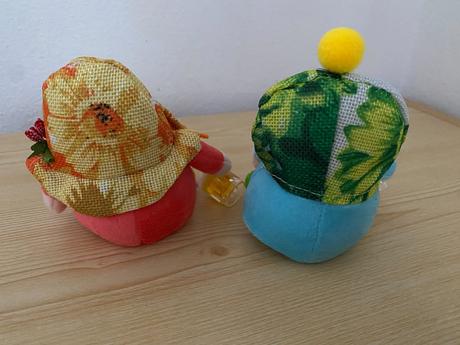 2x nový party skřítek s pivem a slunečními brýlemi, 