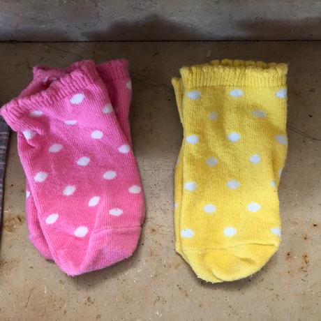 10 krátkých ponožek 19-22 hello kitty a s puntíky, hello kitty,19