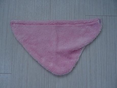 Dívčí nákrčník,