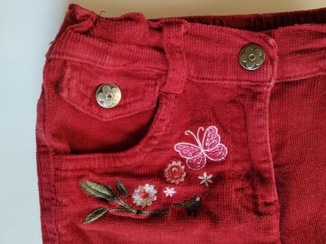 Vínové manšestráky, 98